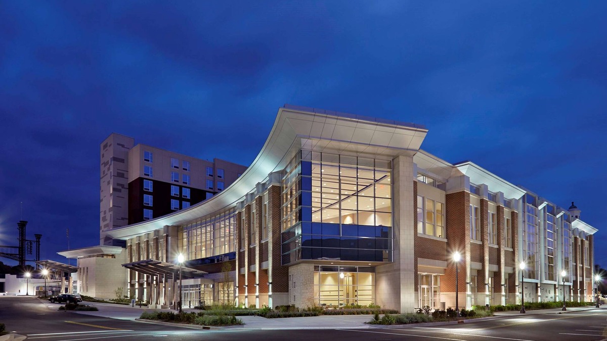 Lawrenceburg Hotel | Doubletree By Hilton Lawrenceburg