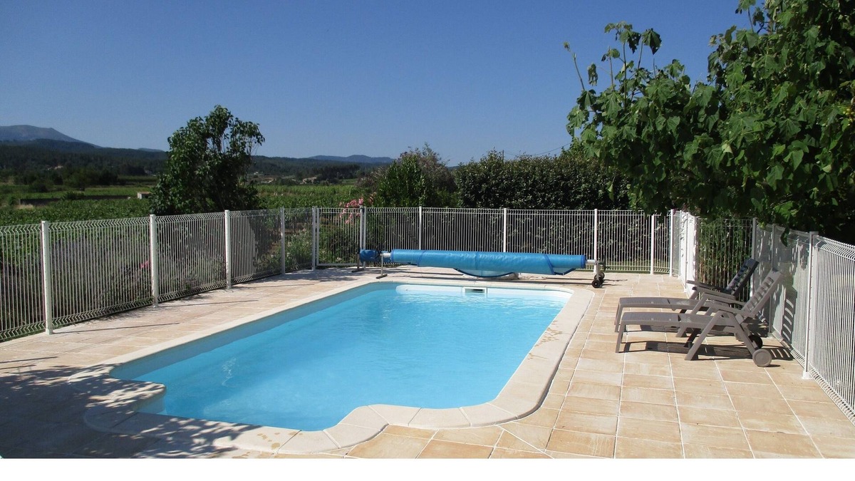Les Ollieres-sur-Eyrieux Apartment | Douceur Di'vignes - Appt avec piscine