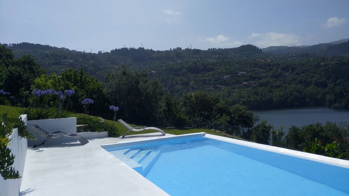 Pacos de Gaiolo Villa | Douro Valley With Family
