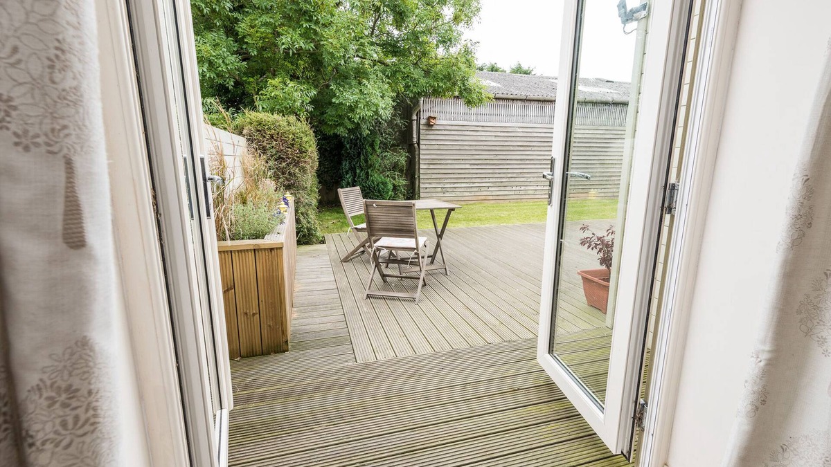 Louth Cottage | Dove Farm Cottage
