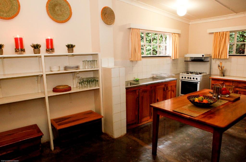 Lobamba Ski Chalet | Down Gran's Self-Catering Cottage