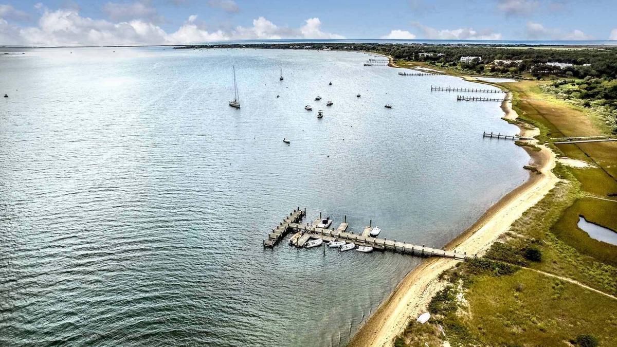Katama House | Down Harbor Contemporary With Private Association Beach