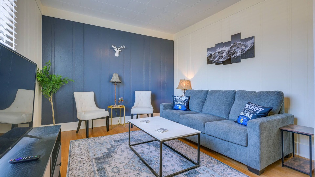 Anaconda Apartment | Downtown Anaconda Studio: Walk to Dining & Bars!