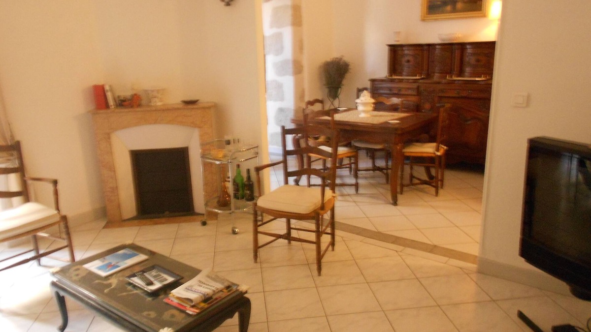 Gambetta Apartment | DOWNTOWN APARTMENT 4P/BEACHES