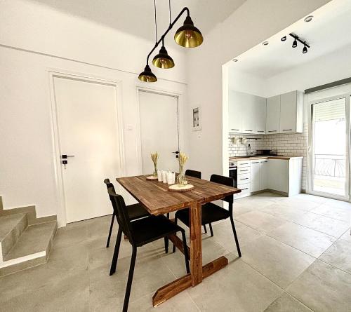 Kamena Vourla Apartment | Downtown apartment - Premium