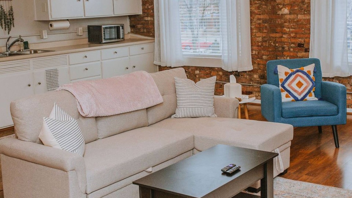 Valparaiso Apartment | Downtown Apartment on Lincolnway