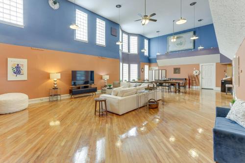 Lancaster Apartment | Downtown Apt 23 Mi to Hocking Hills State Park