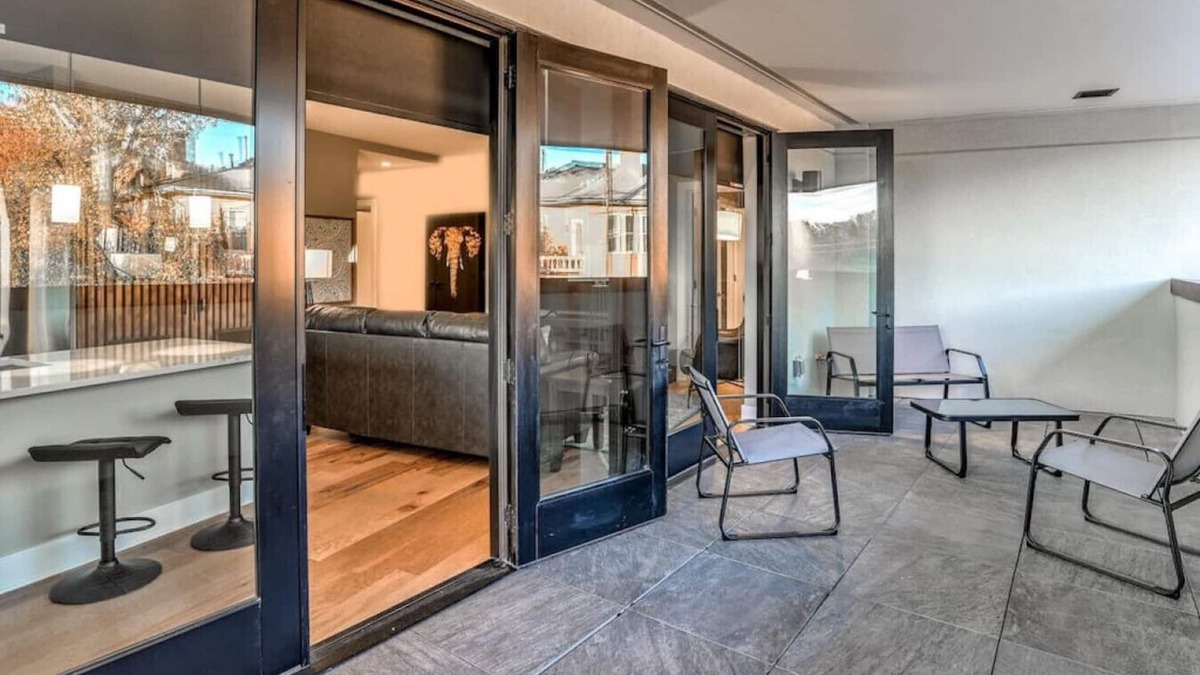 East End - Valley Street Condo | Downtown Asheville Large Enclosed Balcony