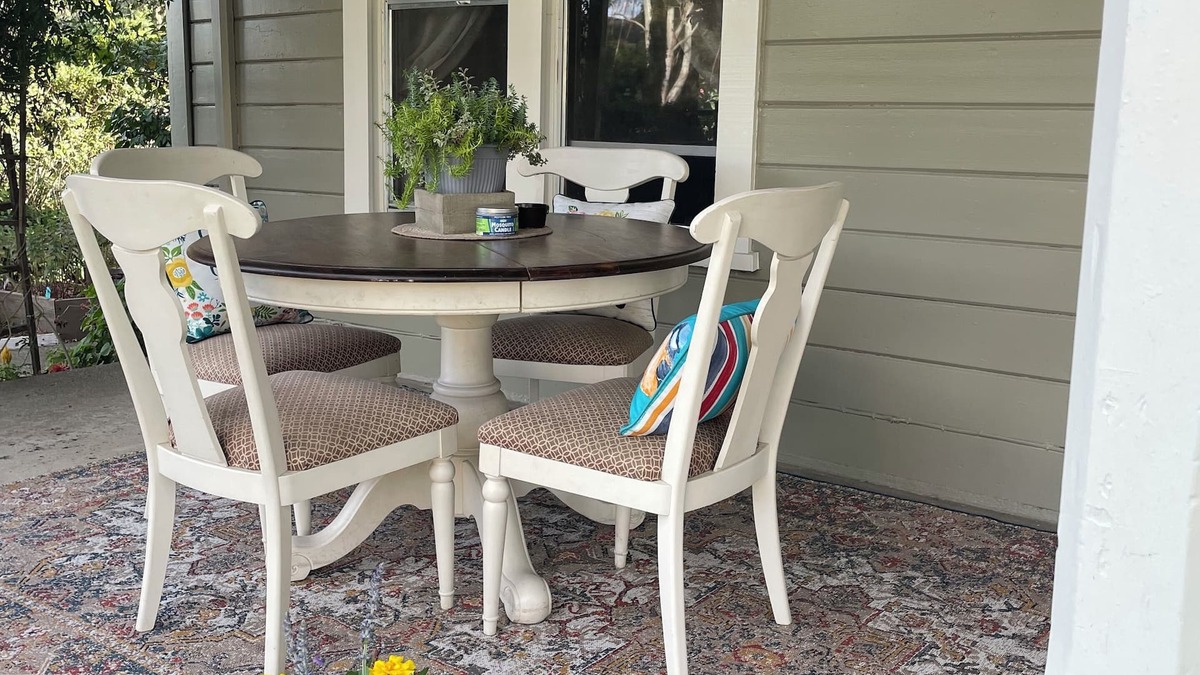 Boonville Other | Downtown Boonville Vintage Farmhouse
