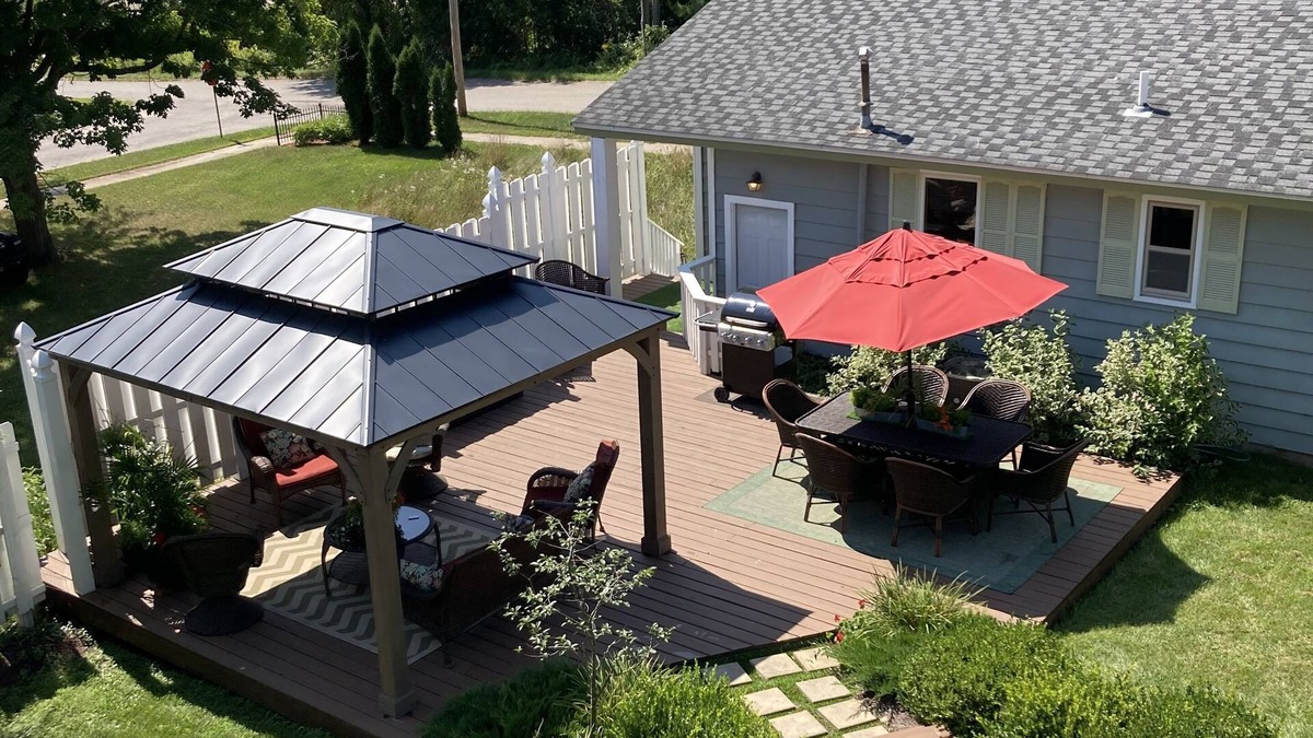 Boyne City House | Downtown Boyne City. Great Backyard !