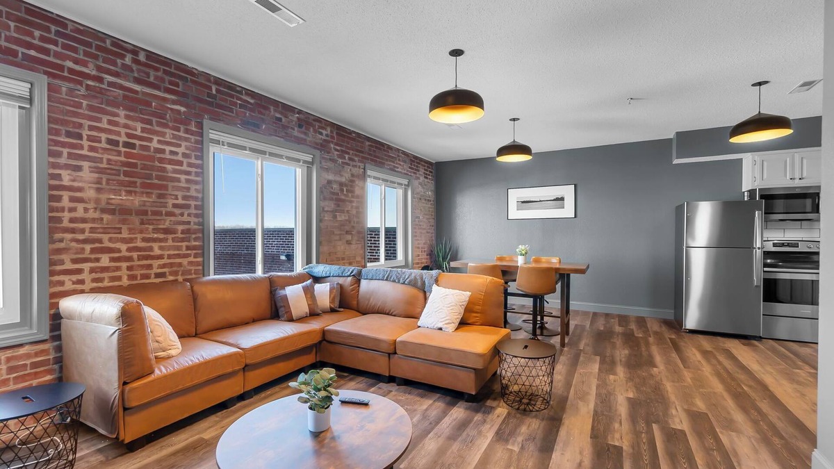 Cape Girardeau Apartment | Downtown Cape 2 Bdrm/2 Bath Apt, Cozy & Walkable