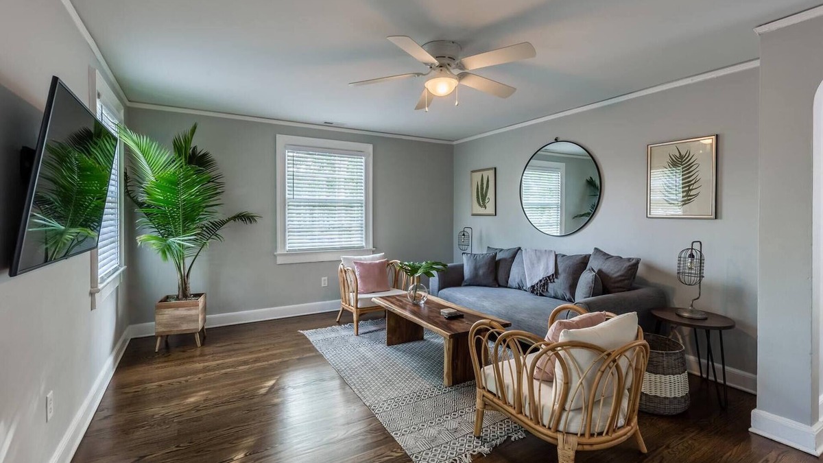 Charleston House | Downtown Charleston abode w/bikes, 4 Beds