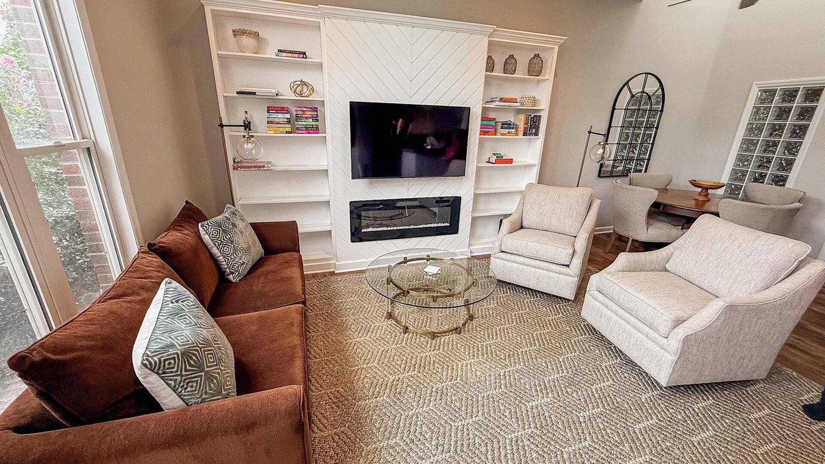 Downtown Condo | Downtown Condo - 2BR, 2BA, Walk to Everything!