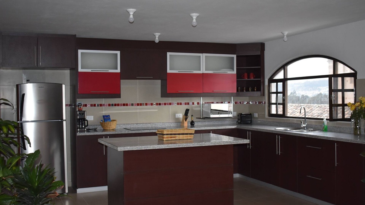 Cotacachi Condo | Downtown Condo with Rooftop Terrace - 'Casa Marano' - "The Ecuadorian" (3)