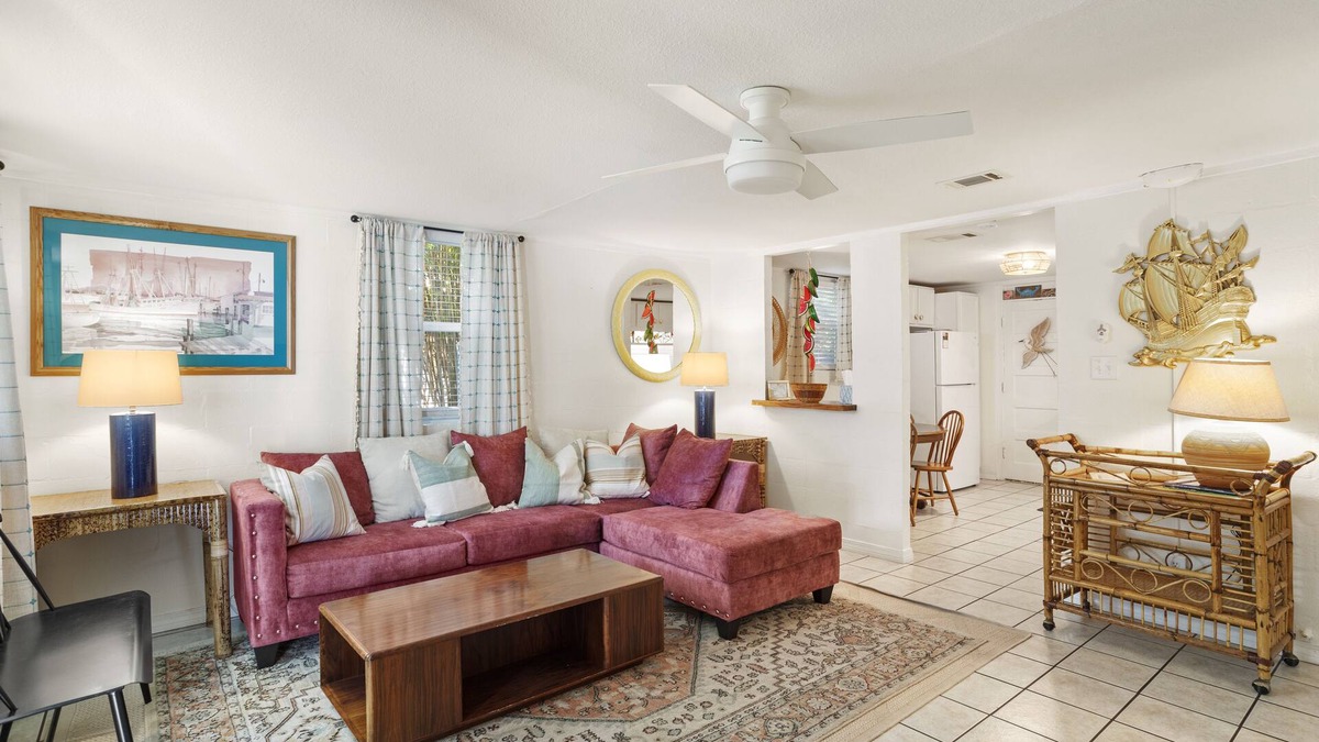 Biloxi House | Downtown Cottage! Walk/Cart Everywhere, 2 King Beds