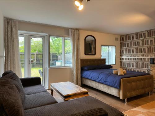 Birmingham City Centre House | Downtown Delight