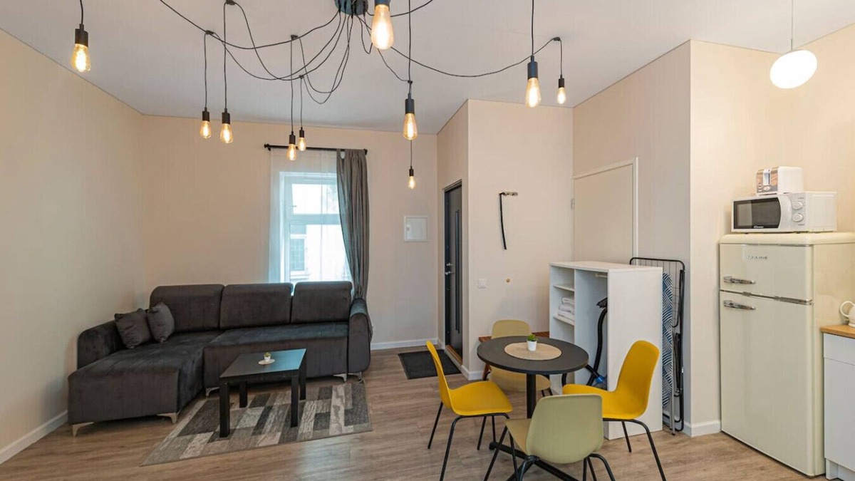 Old Town Apartment | Downtown delight studio by Polo Apartments