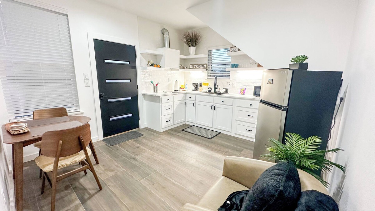 Denton Apartment | Downtown Denton Delight Loft