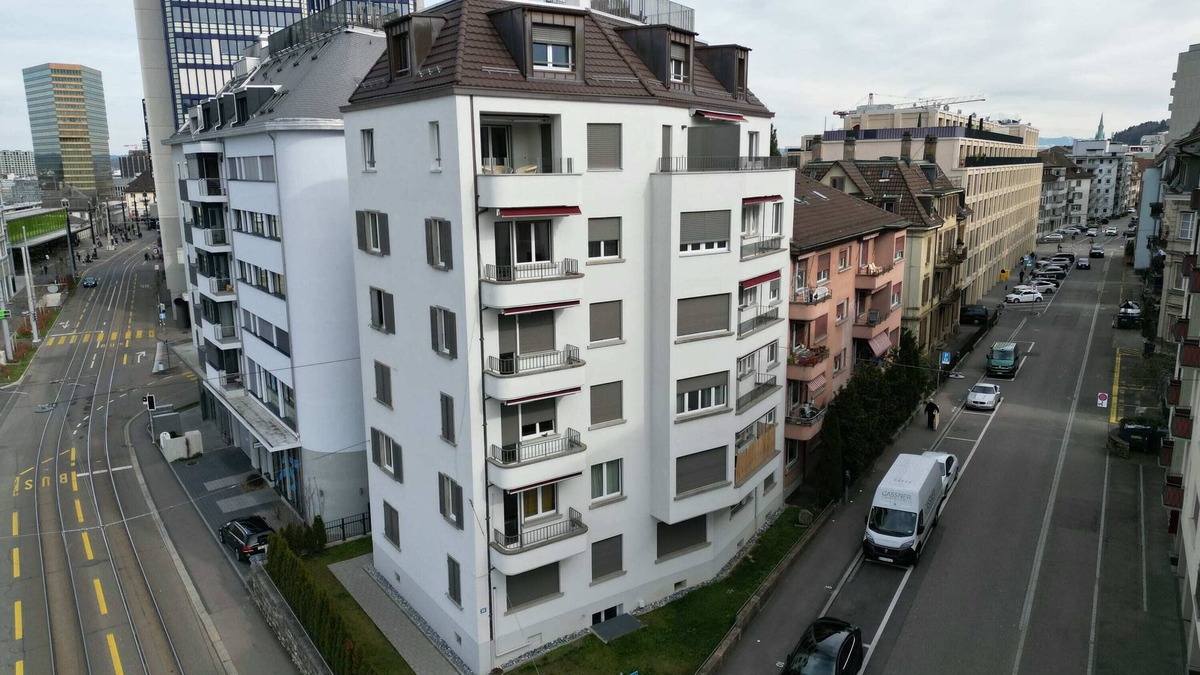 Oerlikon Apartment | Downtown Dream 2,5BR with Balcony and Style BA,51