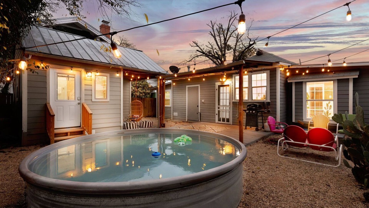 Tobin Hill House | Downtown+Heated Cowboy Pool Sleeps 10, Near Pearl