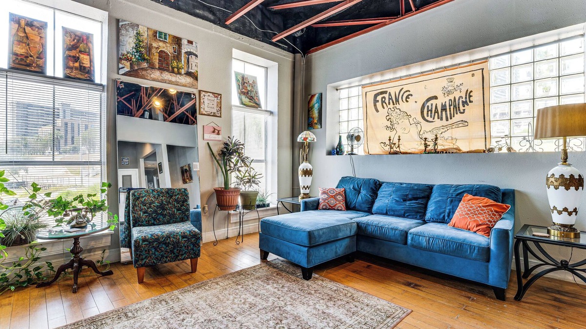 Central City Apartment | Downtown Loft in Corpus Christi: Walkable Location