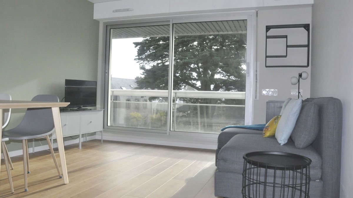 Vannes Apartment | Downtown luxury apartment with south-facing balcony - 5 min walk from the Port