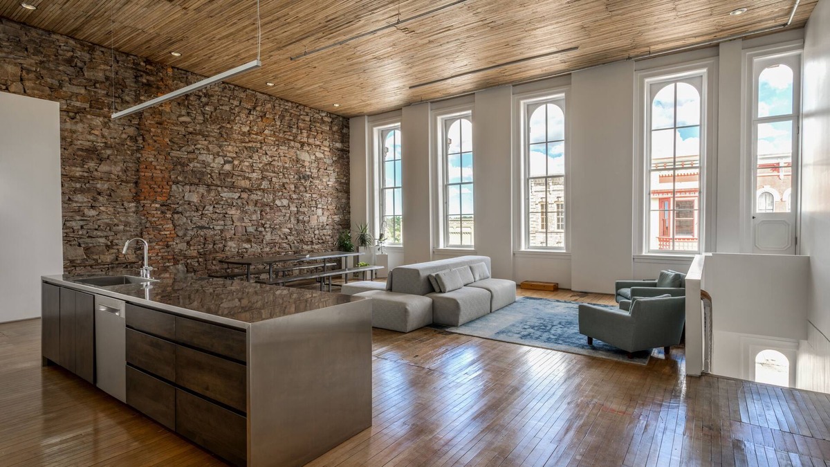 Medina House | Downtown Medina Contemporary Loft