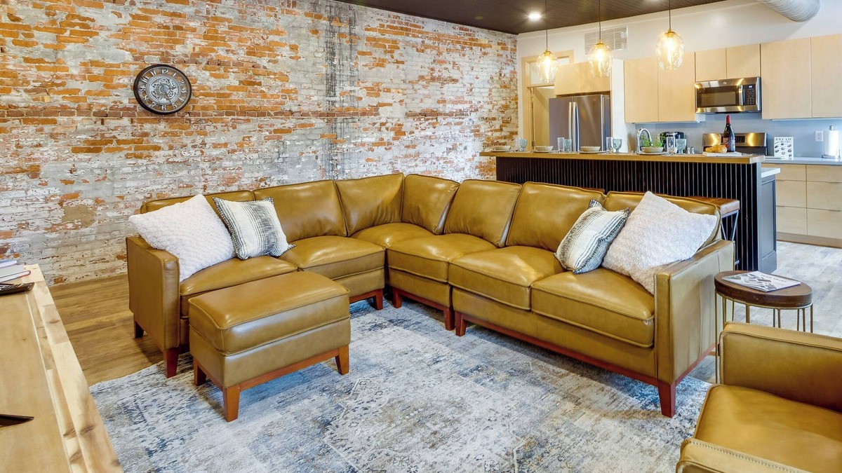 Millersburg Apartment | Downtown Millersburg Retreat w/Sleek Interior!