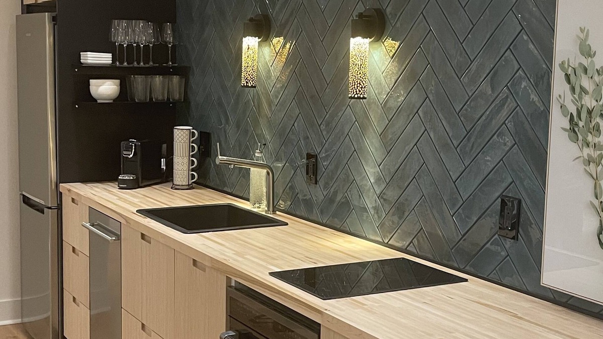 Mystic Apartment | Downtown Mystic - Newly Renovated Apartment
