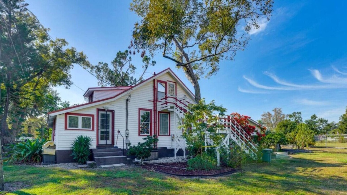 Northwest Orlando House | Downtown Orlando & Winter Park | Near Stadiums
