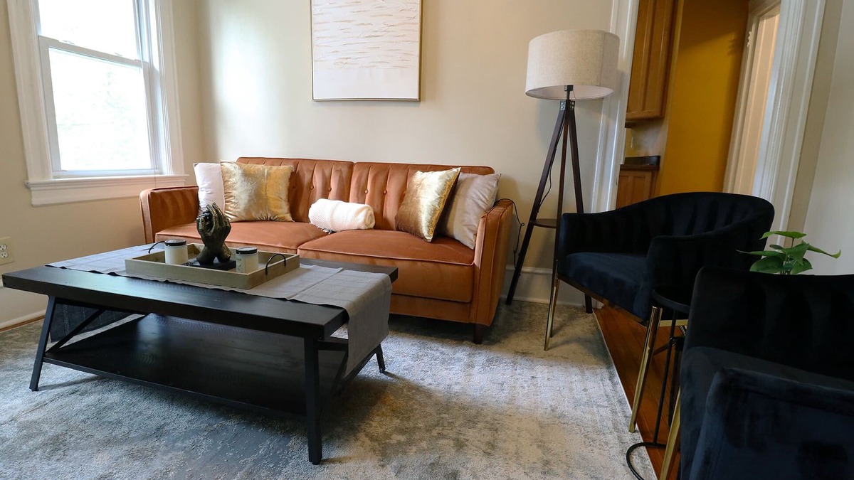 Princeton Apartment | ★ Downtown Princeton Elegance ★