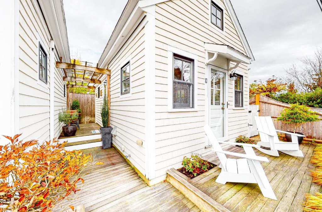 Provincetown House | Downtown Provincetown Delight
