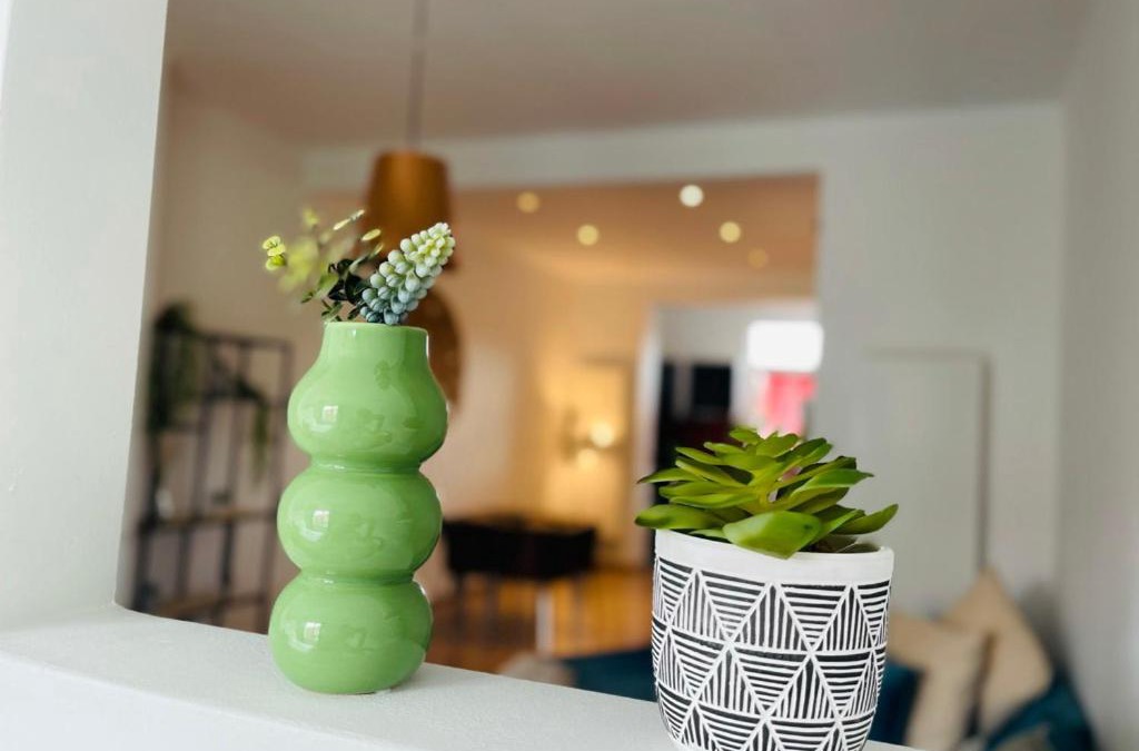 Sint-Jans-Molenbeek Apartment | Downtown Quiet and Peacefull Apartment