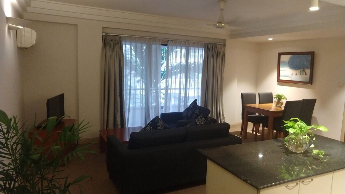 Phuong 6 Apartment | Downtown! Retro Retreat Serviced Apartment