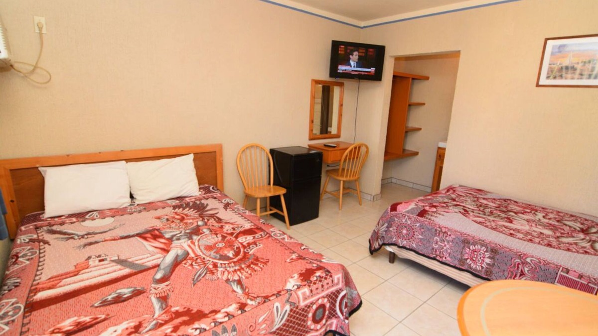 Primera Seccion Apartment | Downtown San Felipe Studio 2 FREE WIFI AND CABLE TV