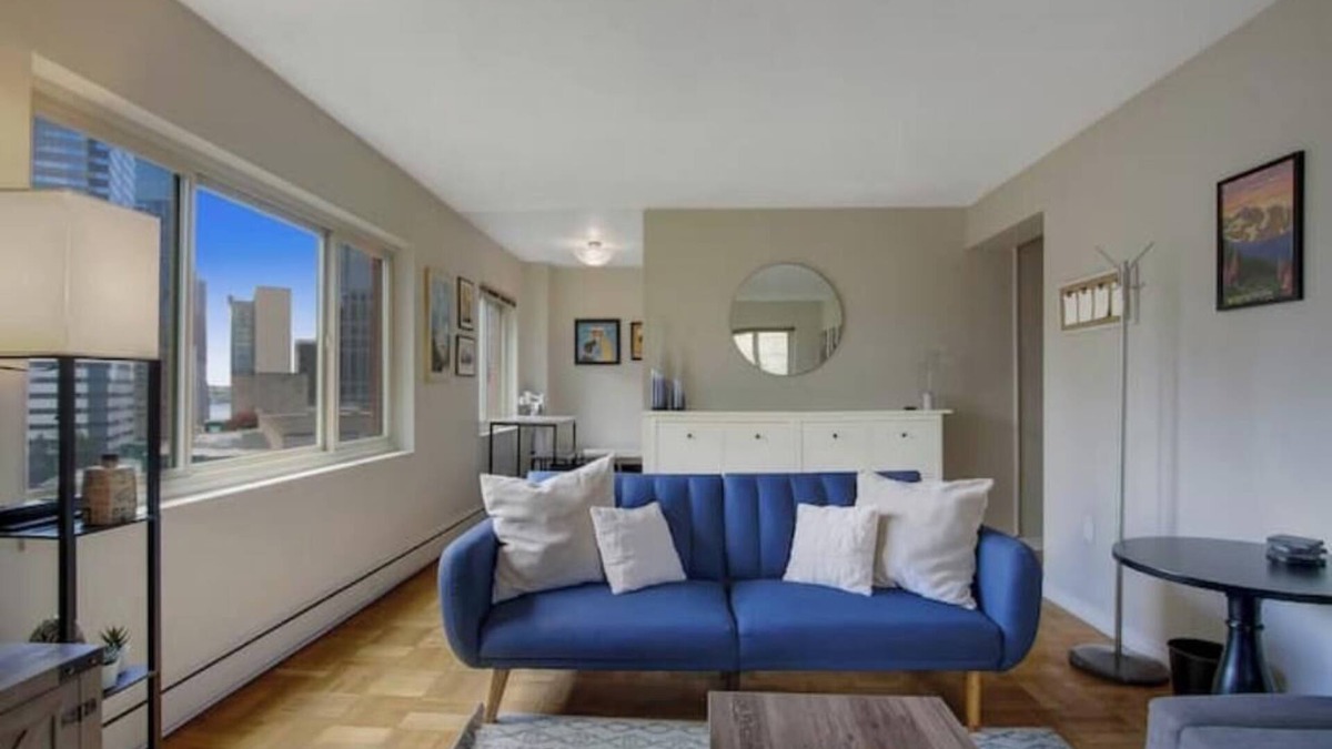 Downtown Seattle Apartment | Downtown Seattle Convention Center Condo w/Parking