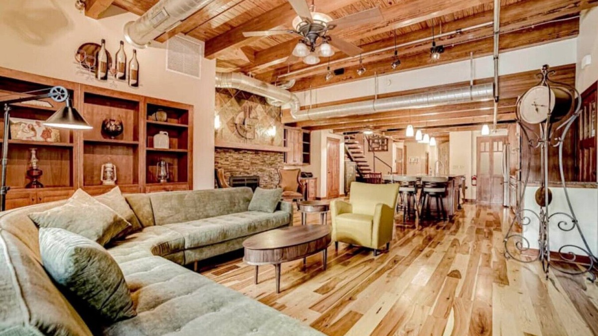Stillwater Condo | Downtown Stilwater, Riverview Condo