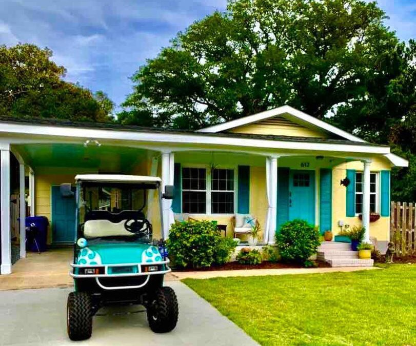Southport House | Downtown- Sunshine Cottage and Golf Cart