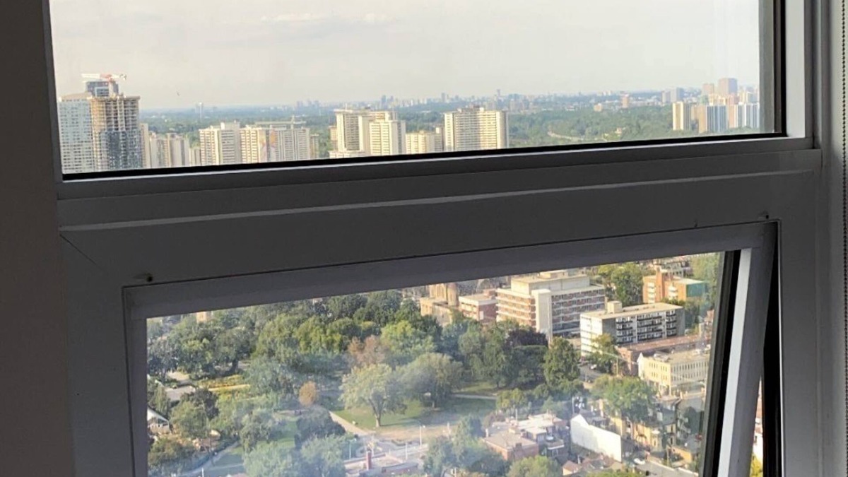 Garden District Apartment | Downtown Toronto High-rise Condo