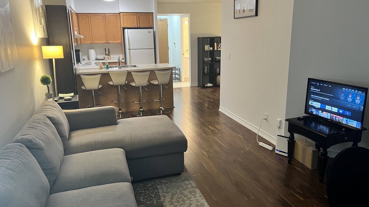 Fort York Condo | Downtown Toronto Suite by the Lake