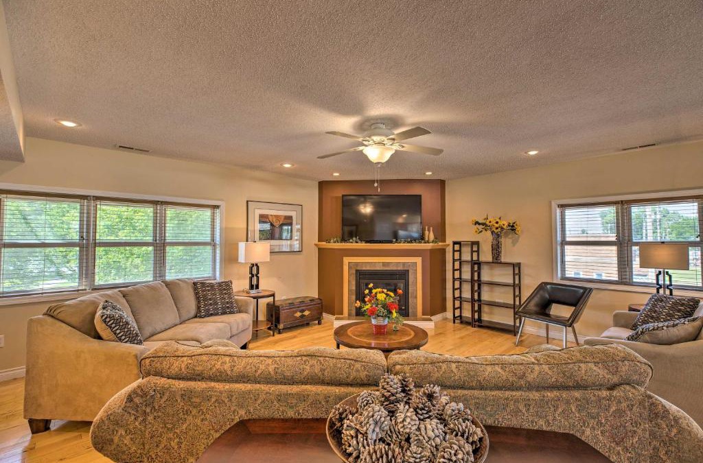 Yankton Apartment | Downtown Yankton Apartment with Patio and River View!