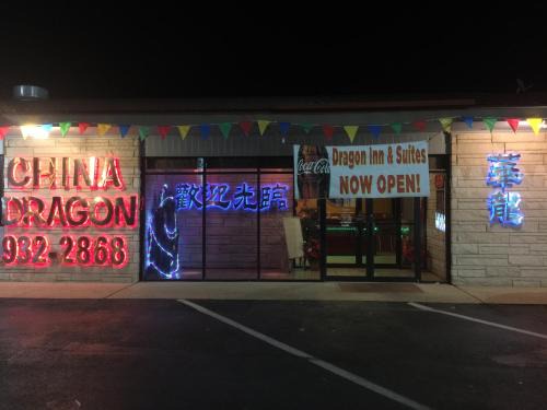 Fayette Hotel | Dragon INN & Suites