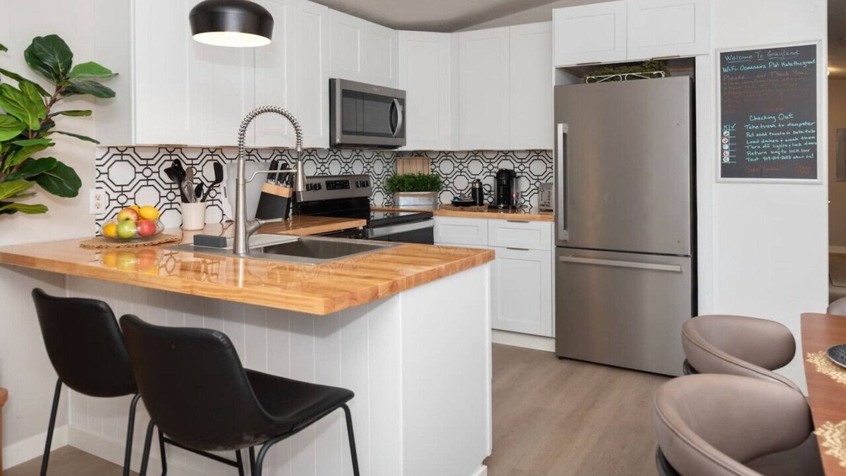 Grayland House | Dragonfly Beach Retreat
