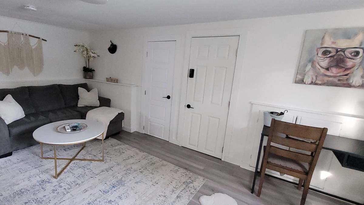 Fredericton Apartment | Dragonfly Den, 2 bdrm with sauna, fire pit, hot tub. 2 min drive to downtown