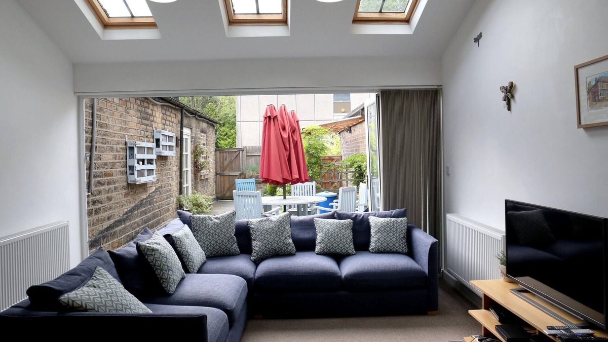 New Mills Apartment | Dragonfly, town centre New Mills, High Peak