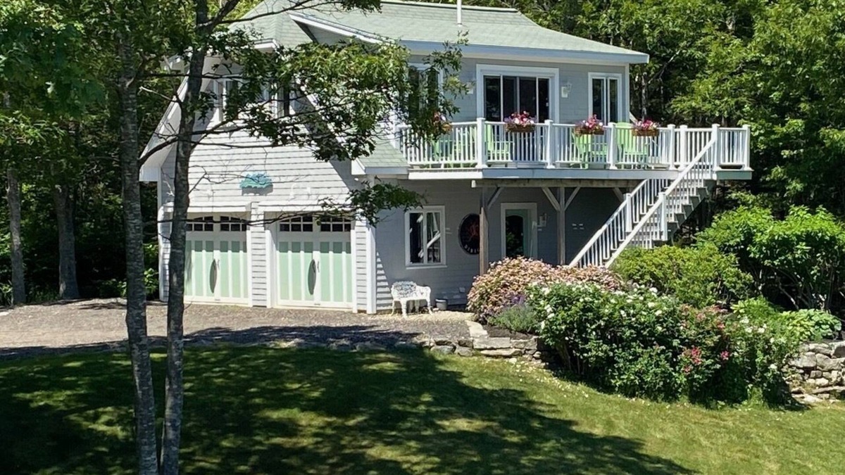 New Harbor Cottage | Dramatic Oceanfront Property
