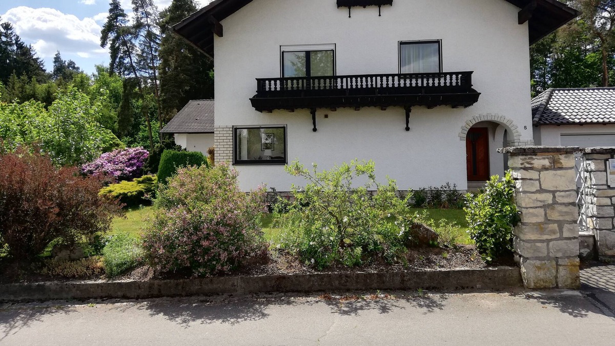 Schnaittenbach Apartment | Dream apartment in a beautiful location - vacation with dog!