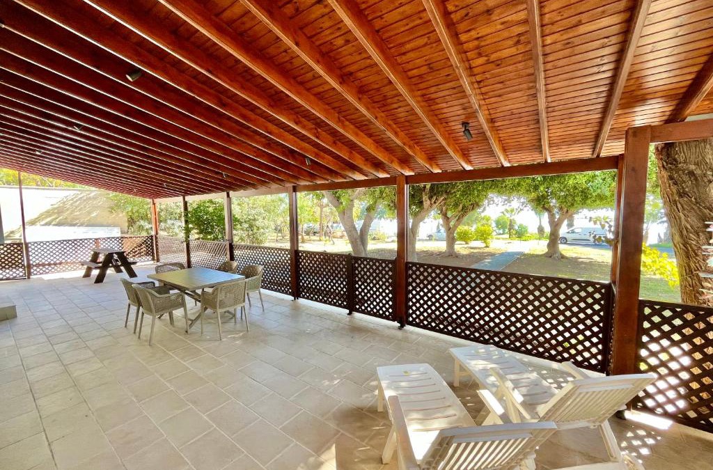 Agios Tychon Villa | Dream Beachfront Bungalow