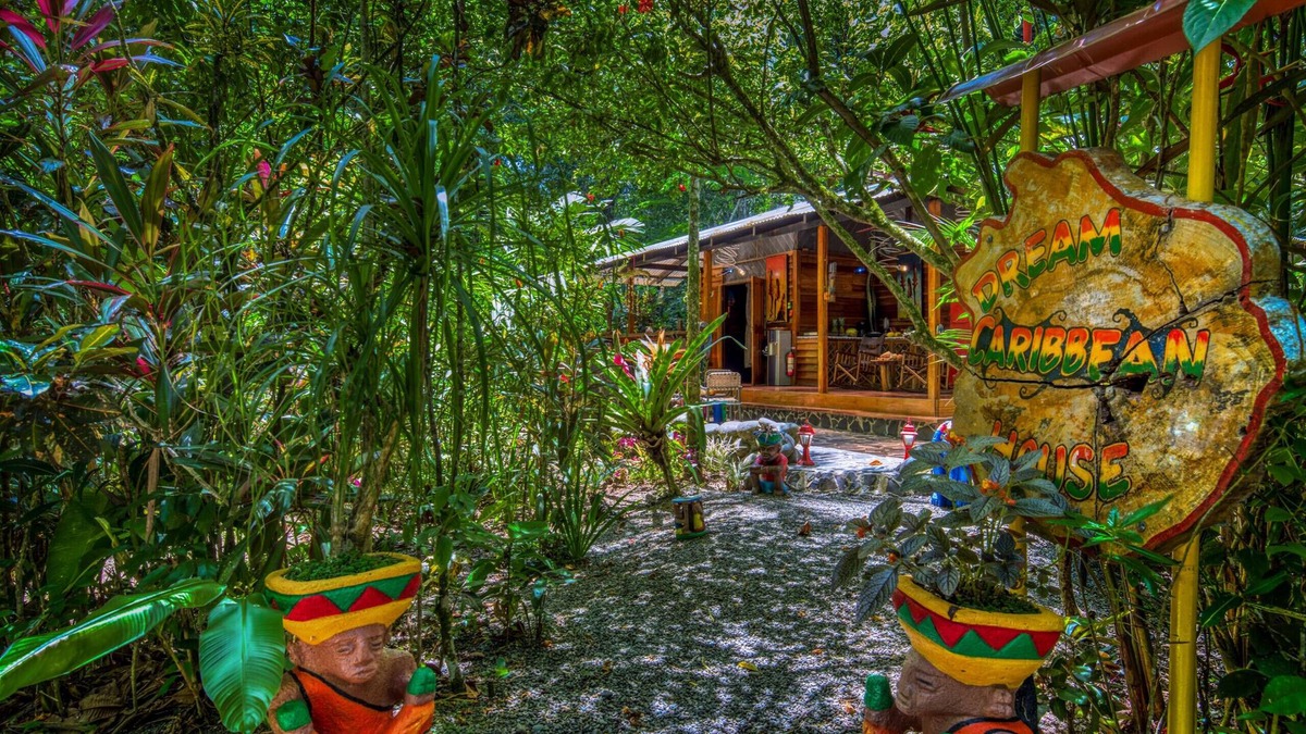 Manzanillo House | Dream Caribbean House