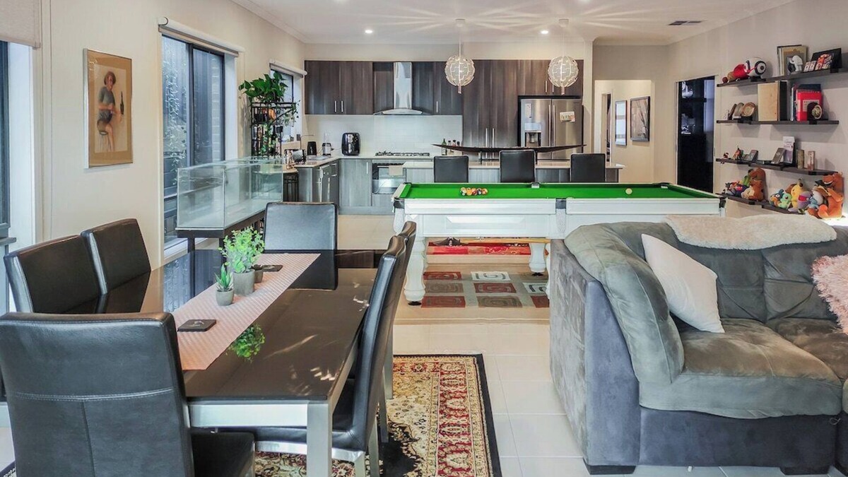 Clyde House | Dream Clyde Family Home w/Movie Theater+Pool Table